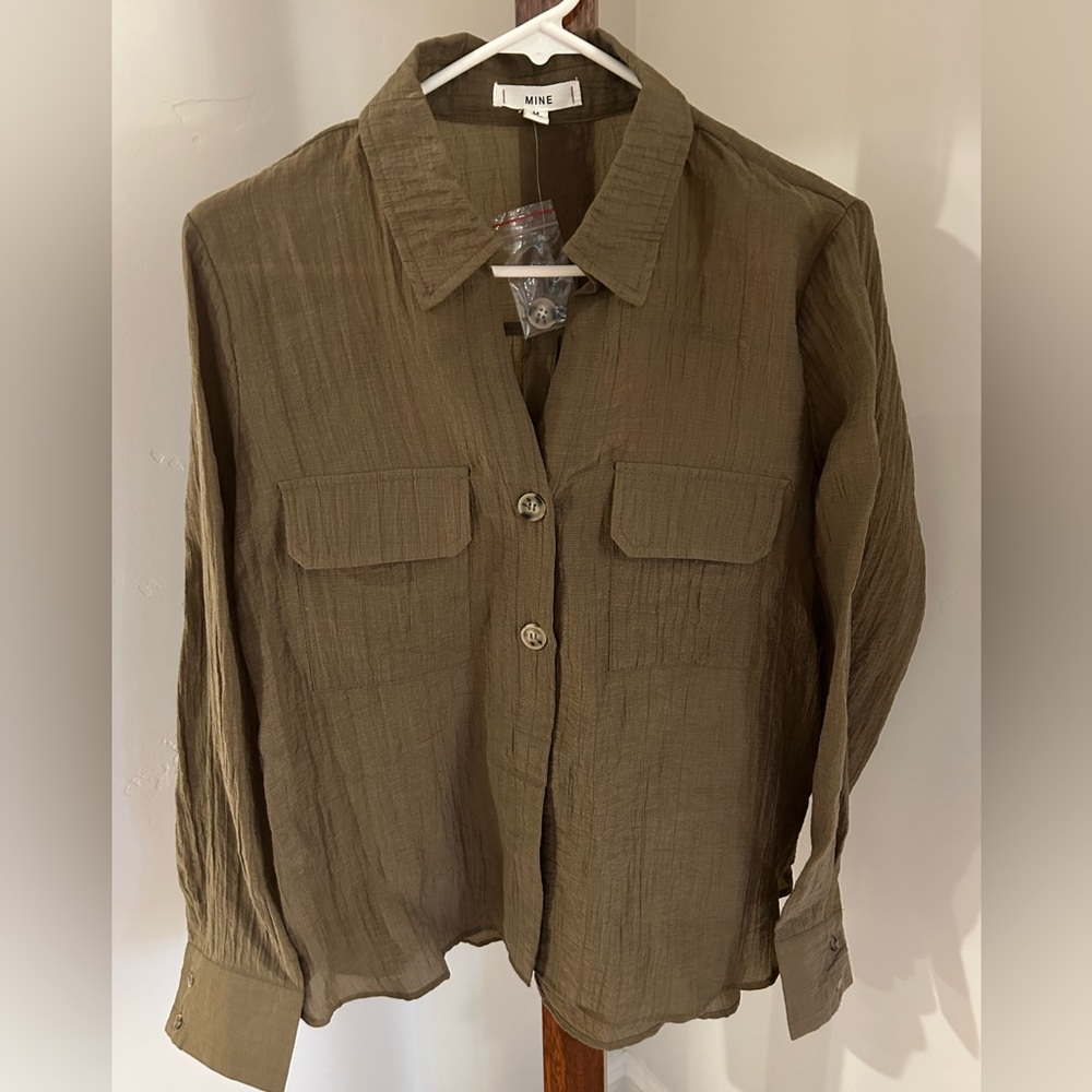 Mine Brand Women’s Button Down Blouse NWT Size M